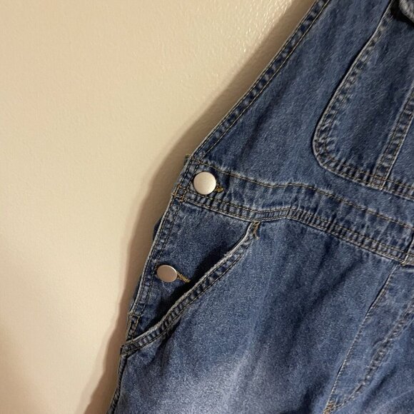 No Boundaries Women Sz L (11-13) Blue Denim Overall Shortalls NWT - Picture 3 of 12